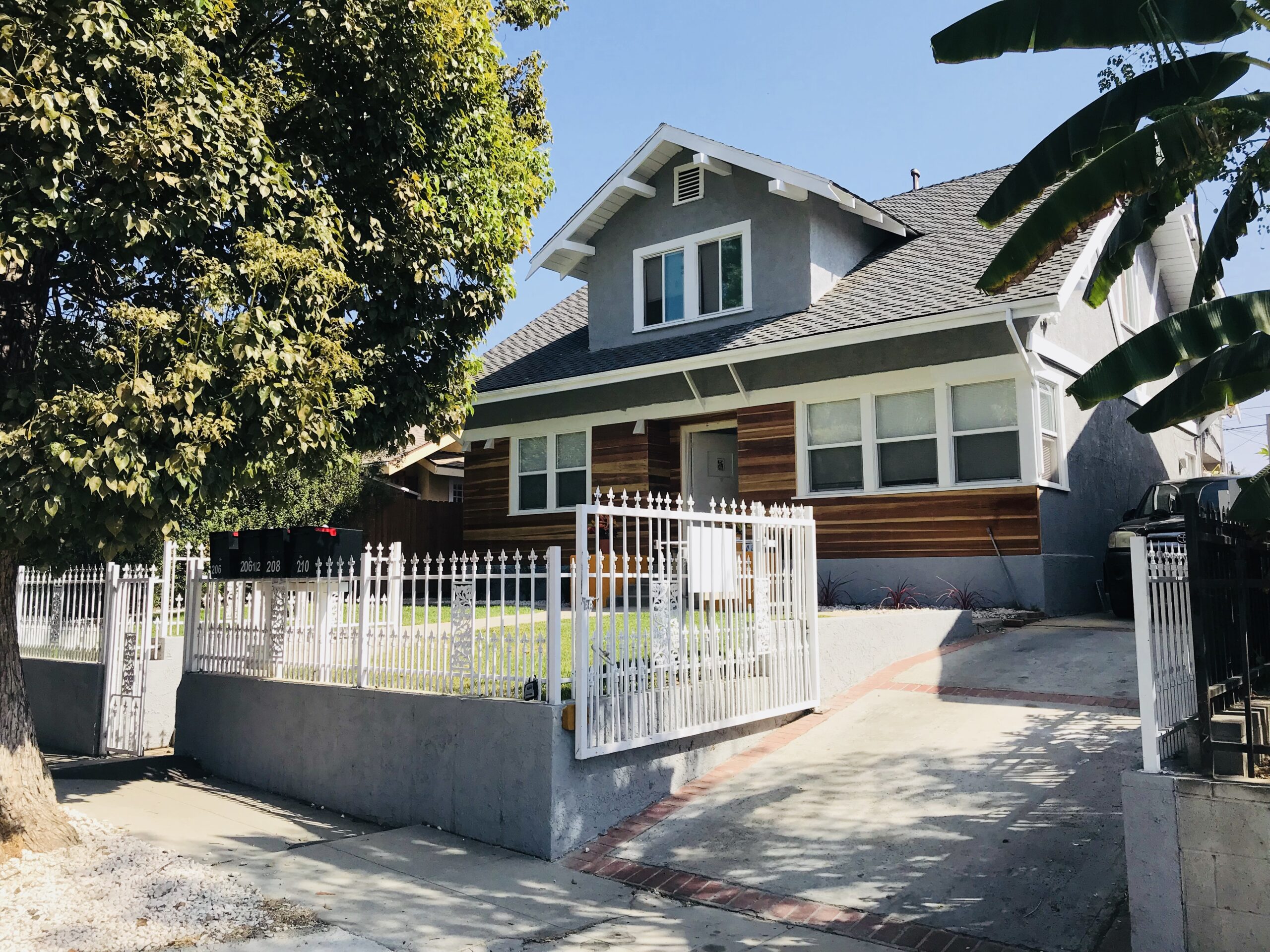 Los Angeles Apartment Rental Upside
