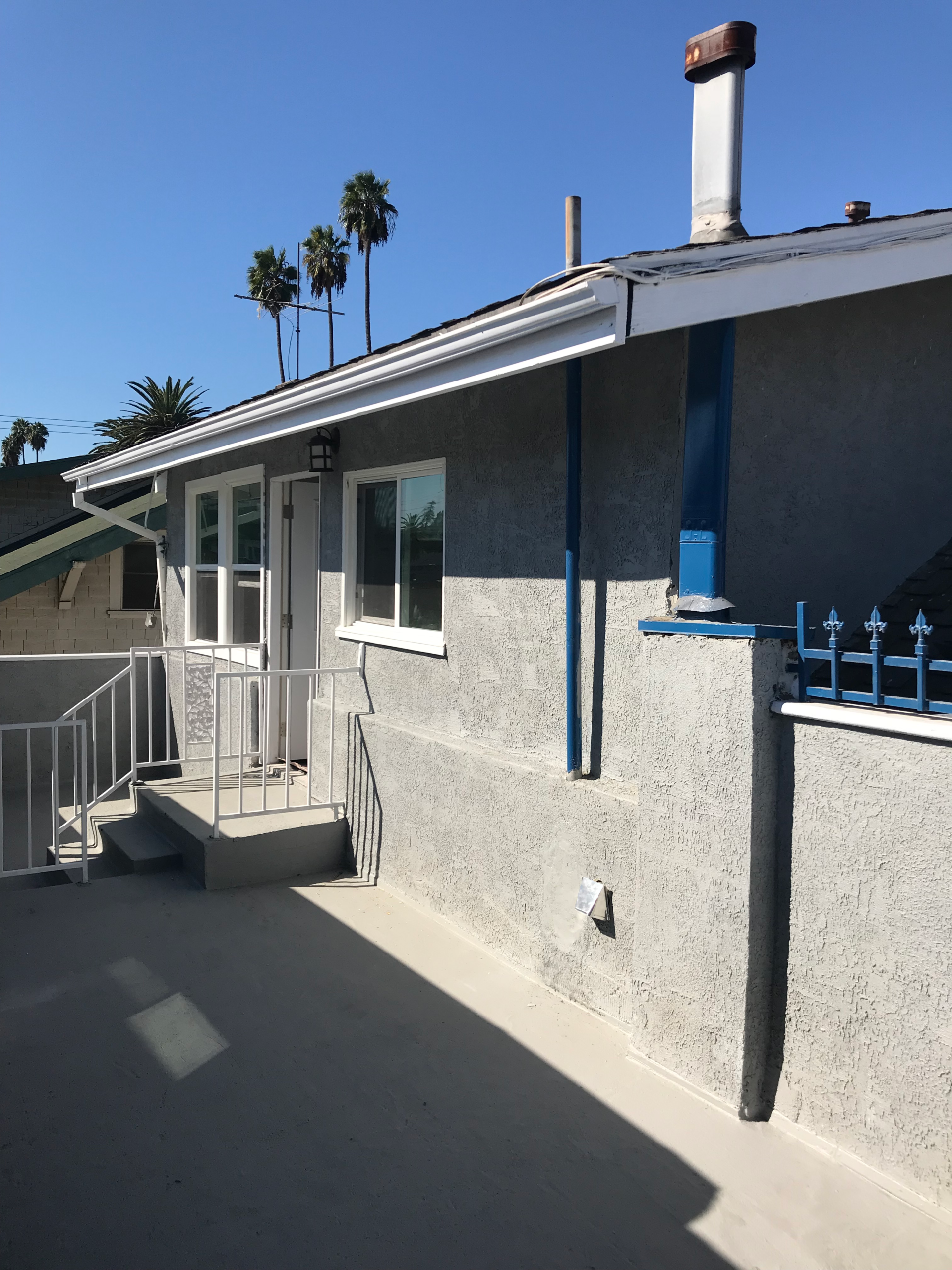 208 N Coronado St Los Angeles 4-unit multifamily property