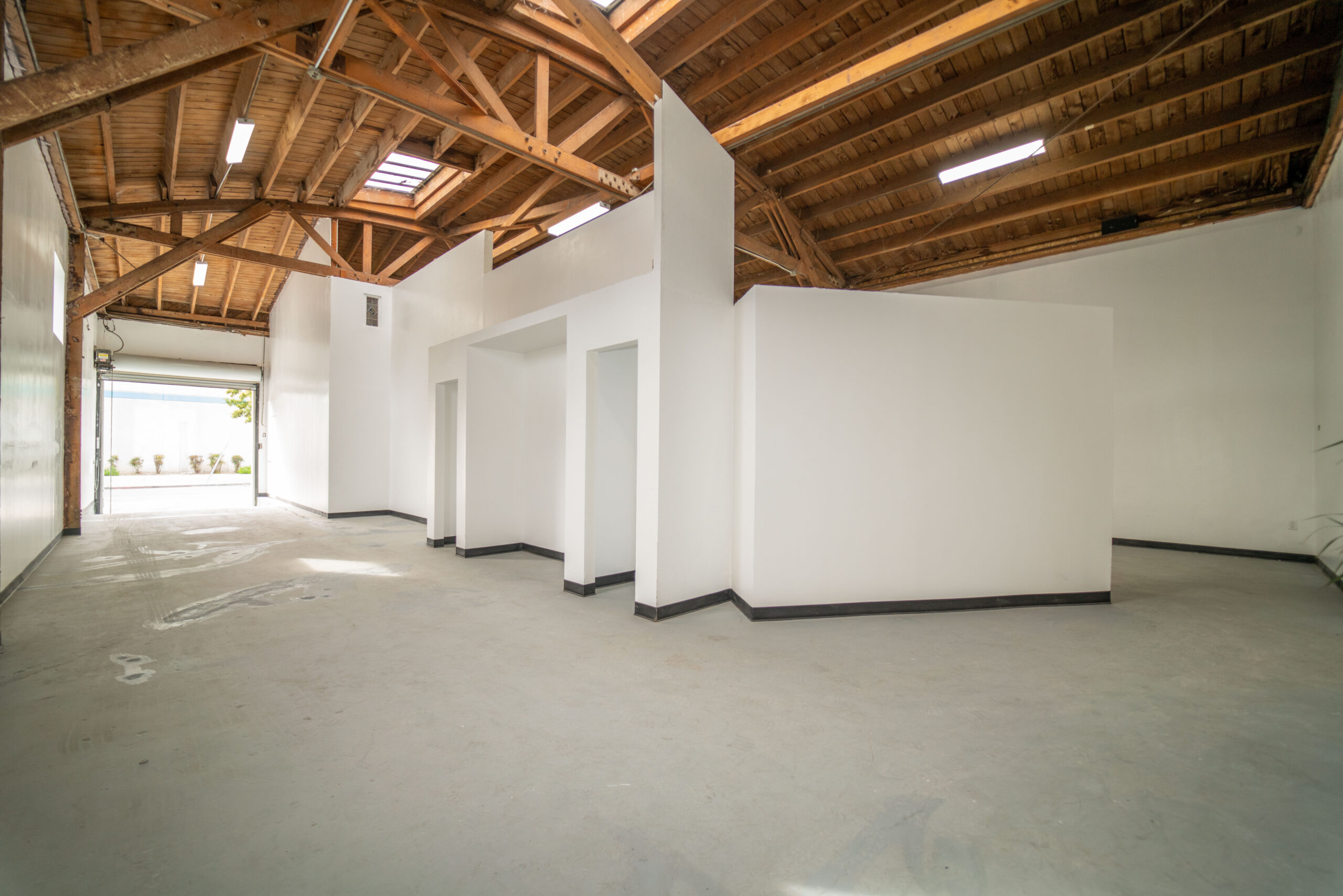 5838 Woodlawn Ave â€” Interior